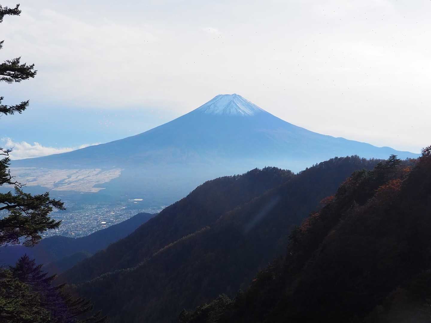富士山をみながら下山。