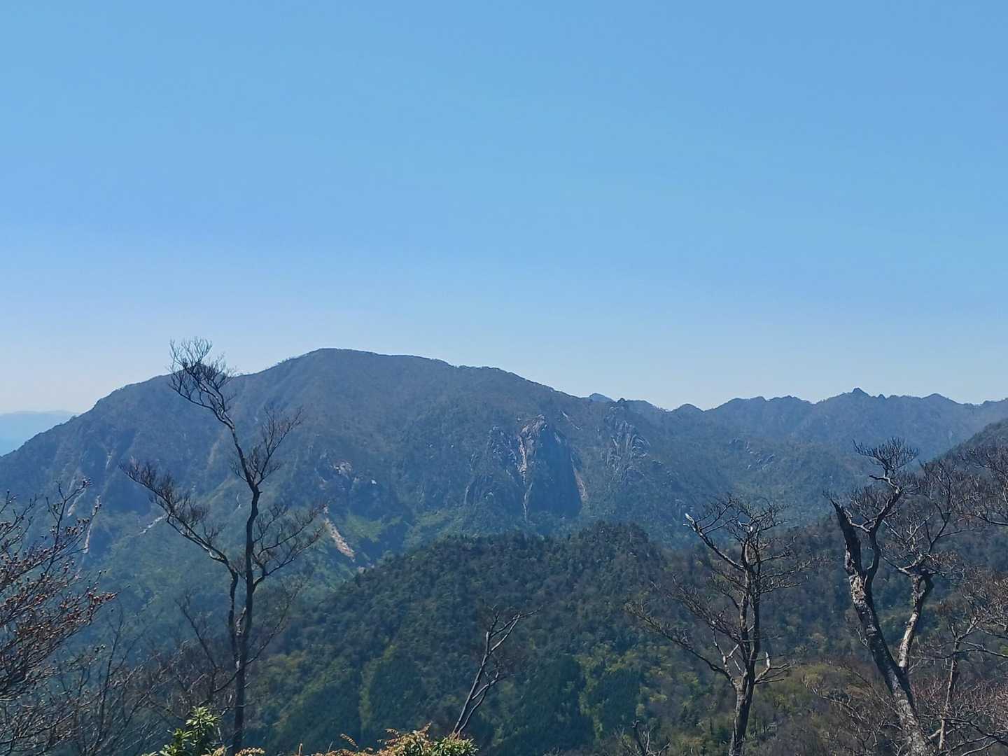 まだ未踏の大崩山をこの角度からマヂマヂと👀