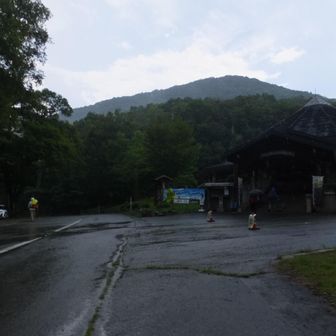 無事下山
　いい汗をかきました
今年もピークハントがあるとのこと　おしまい