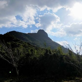 志々伎山に1番近い駐車場から!