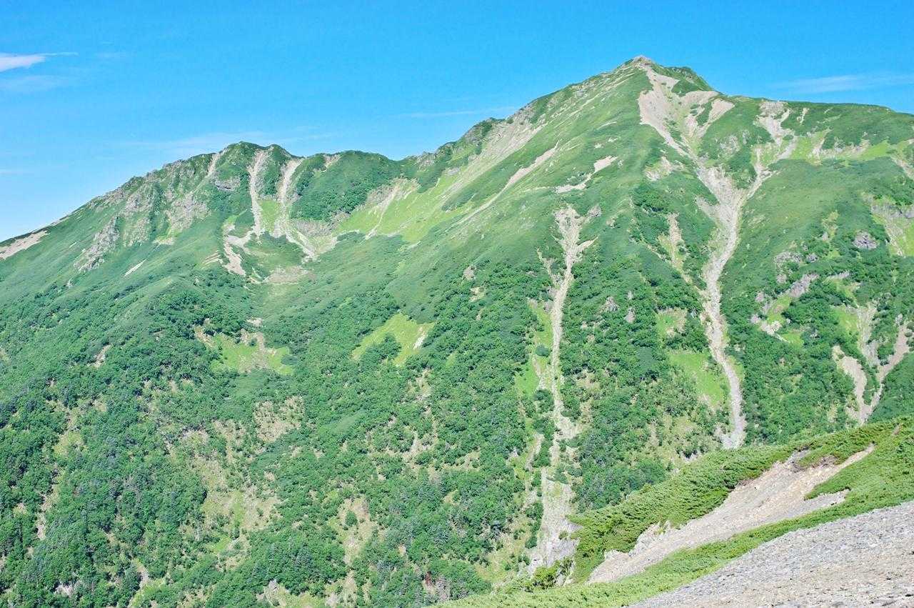 塩見岳をアップで