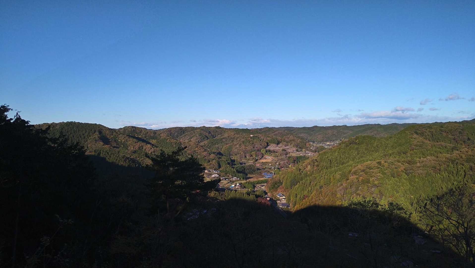 日光方面  冠雪増えてます