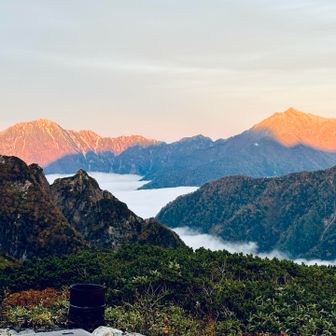 ご飯を食べてたらアーベント
燃える五竜、八峰キレット、鹿島槍