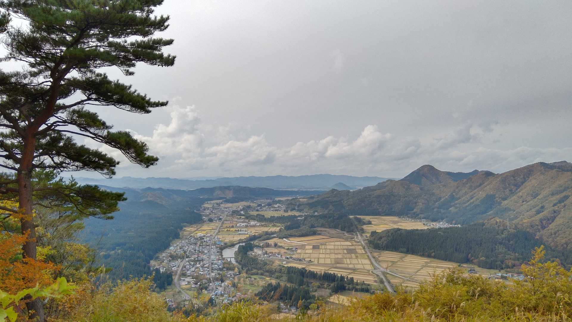 三哲山の写真