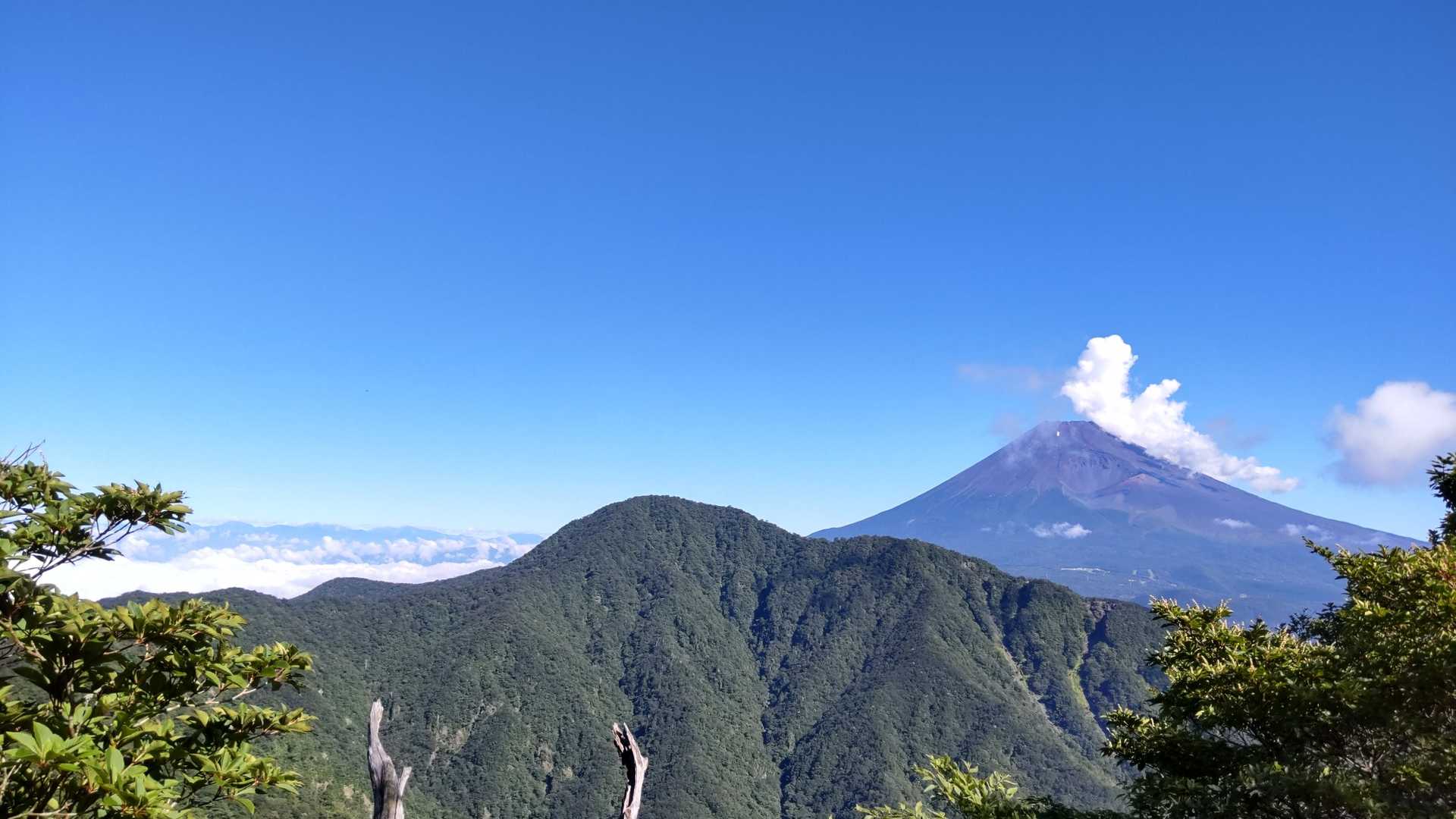 越前岳と富士山😄