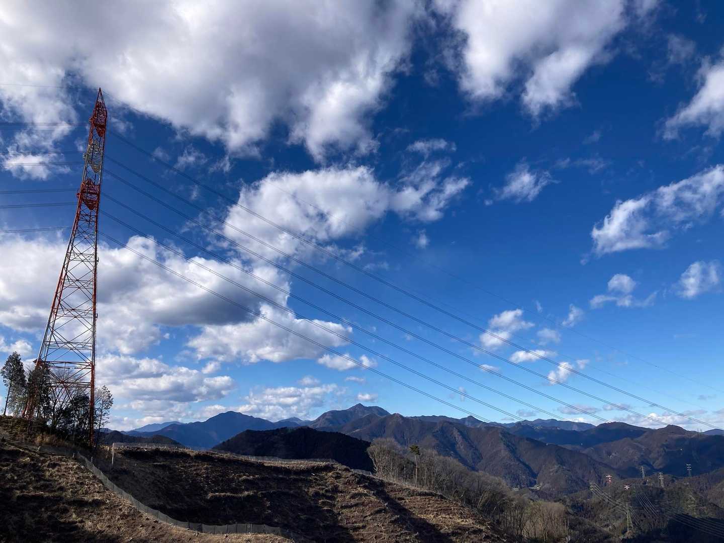 城山-盆掘山-荷田子峠-臼杵山-石津窪山-市道山-栗ノ木沢 周回コースの写真