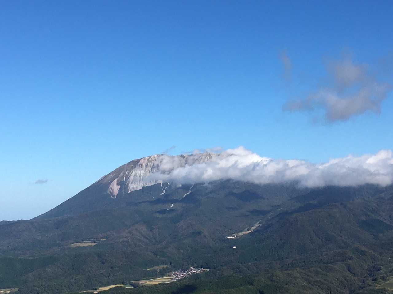 雲が残念