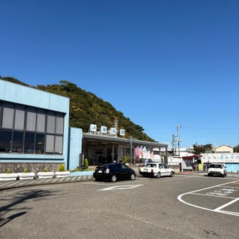串本駅到着
ラン友さんがバテバテになったので、こっから一人で古座に向かう。
ラン友さんは手前の駅まで