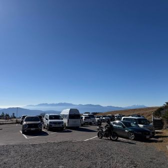 12:12、車山肩駐車場に到着。