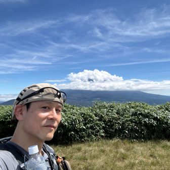 富士山にだけ雲が。。
それでも気持ちの良い眺望&空間。
誰もおらず独り占めでした✨