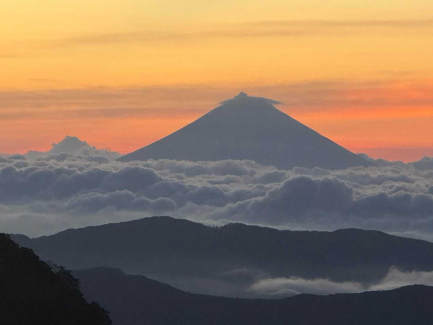 🗻