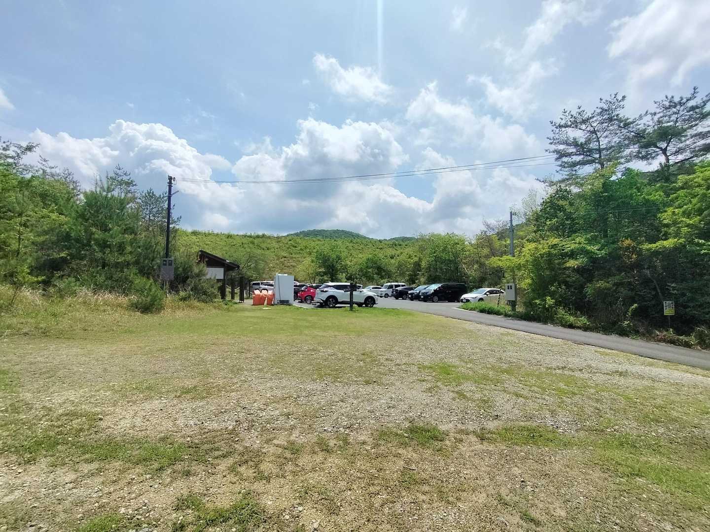 無事下山しました
平日のわりに今日は混んでました