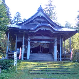 神社到着
無事帰還のご挨拶参拝