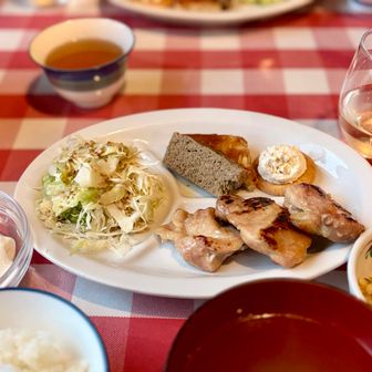 夕飯🍴
大槍ヒュッテの夕飯は白ワイン付き😊