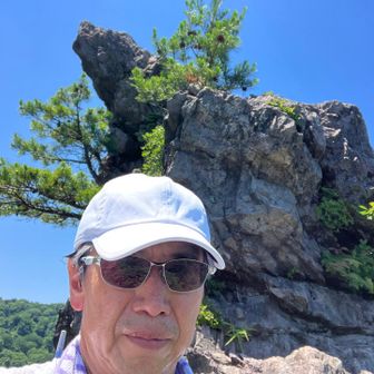 トンビ岩。