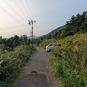 駐車場に到着しました。この時間から登り始める方もちらほらいました。
