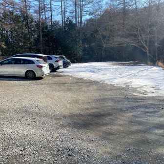 1時間ちょいで駐車場到着
寝坊したけど思った以上に良い眺望に恵まれてサイコーでした