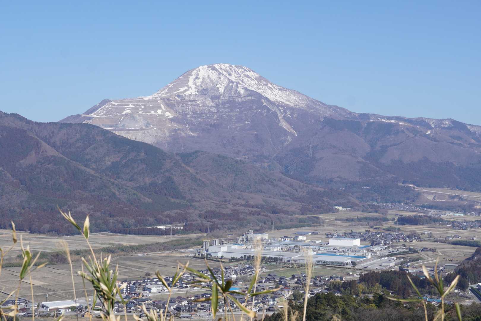 伊吹山