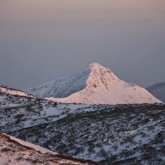 かっこいい甲子旭岳