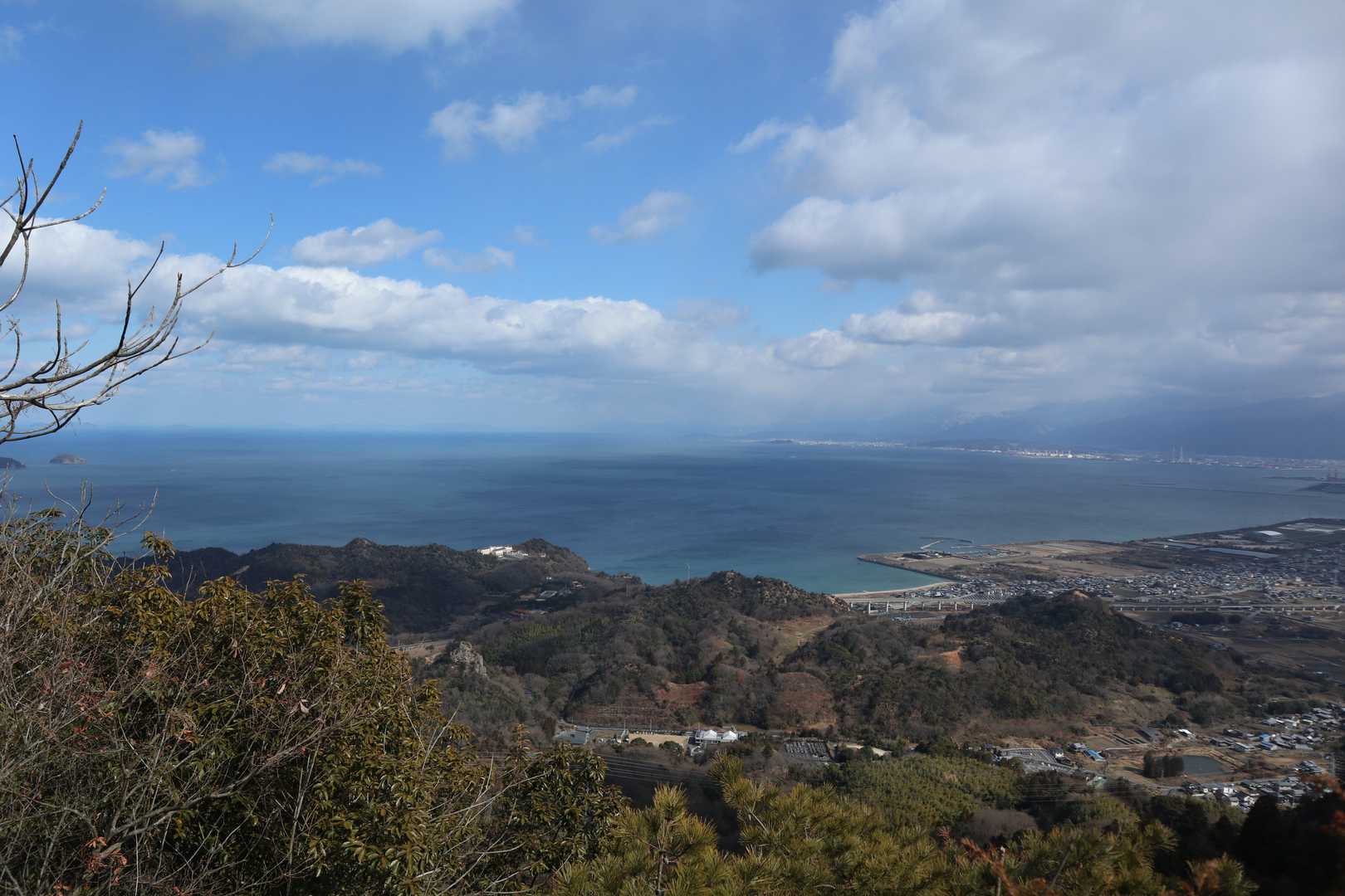 世田薬師バス停-世田薬師登山口-世田山-笠松山-野々瀬下登 往復コースの写真