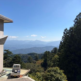 お参り後徳島方面を見る