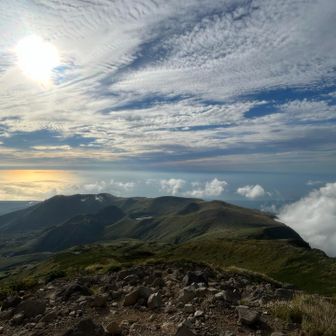 やっぱり山には海と太陽が絡むと最高👏