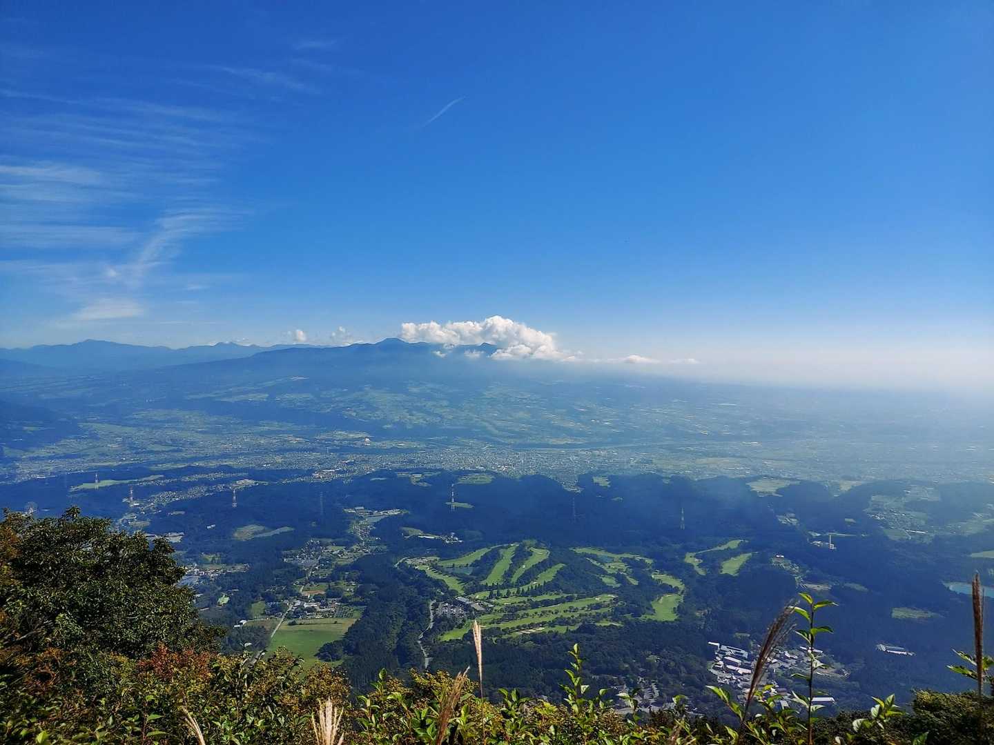 赤城山の山頂は雲