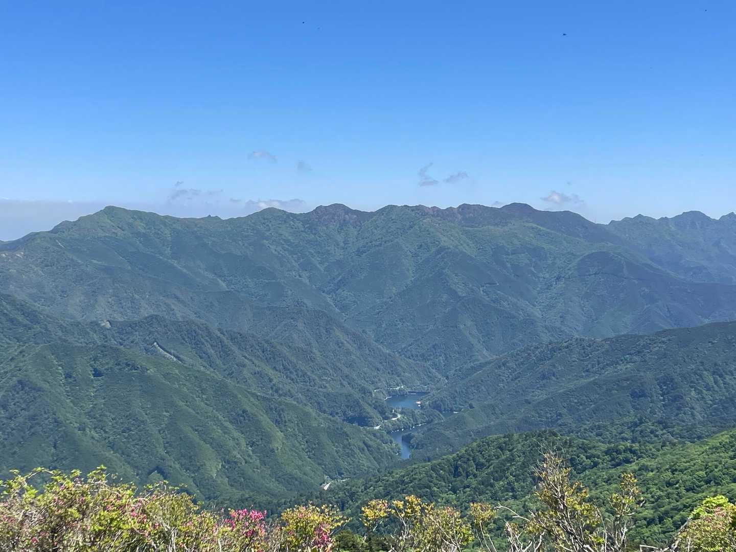 赤石山系と別子ダム