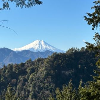 尾続山の富士山🗻