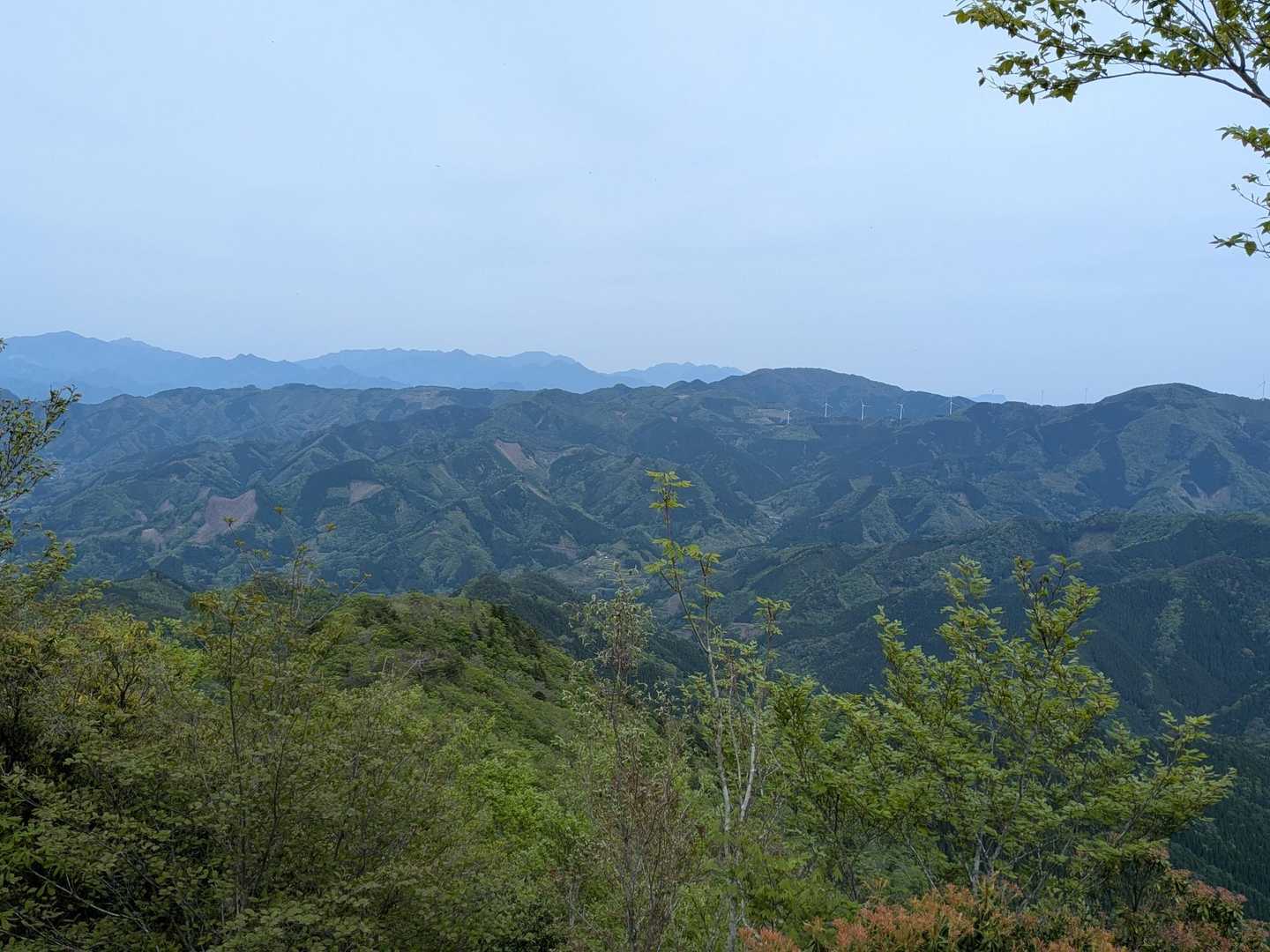 山頂から