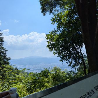 展望所③大野城、春日市、那珂川市に聳える脊振山系かな⛰️