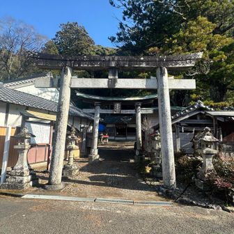 住吉神社⛩️
先ほどの鮎川王子跡🤴が明治時代に合祀されました。
