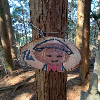 仏様のアートがお出迎えです