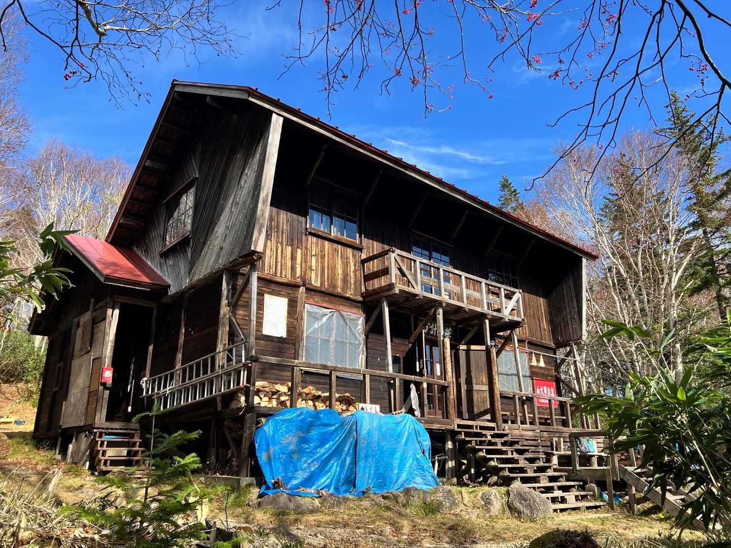 やっと
万計小屋👍