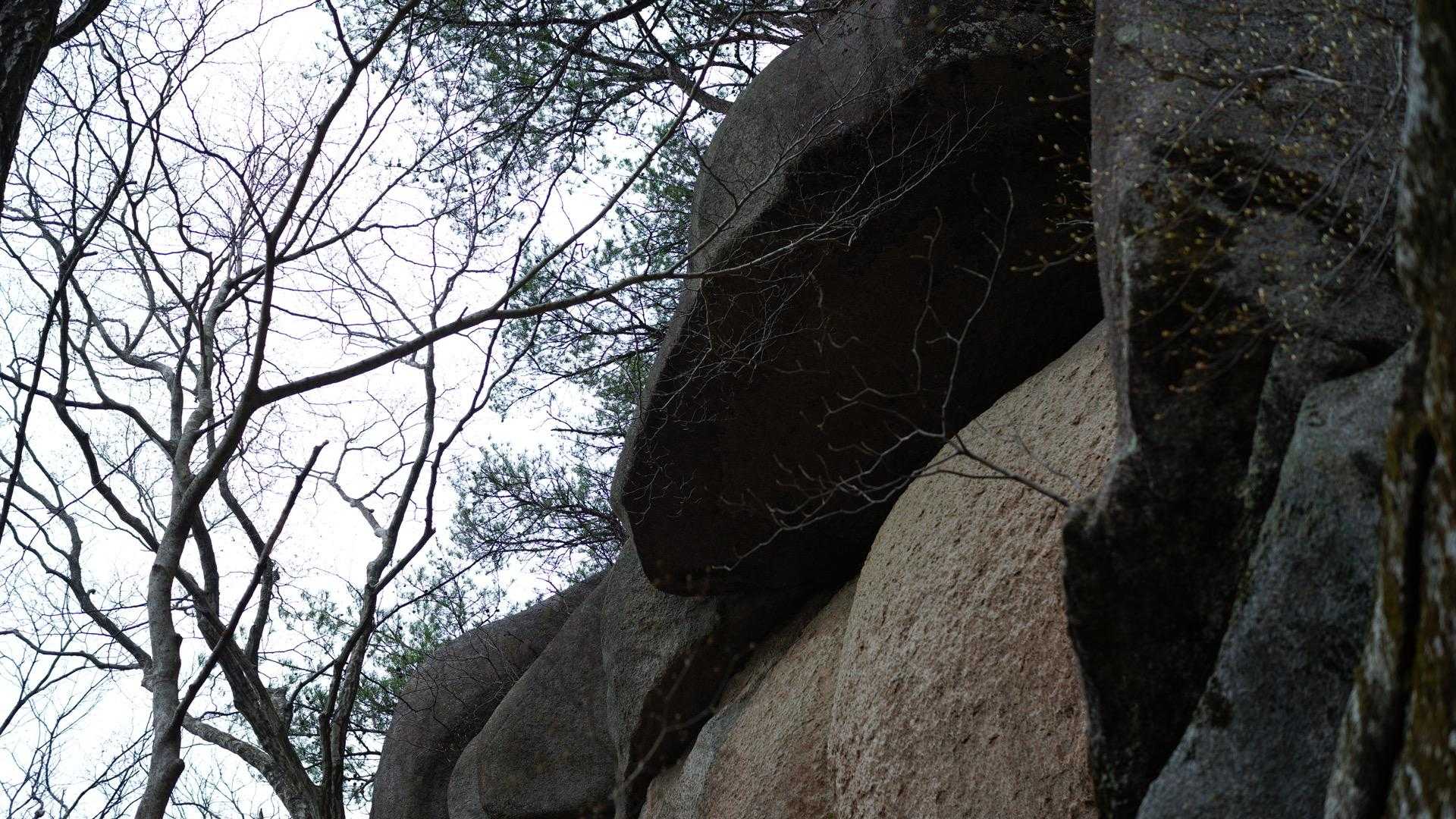 迫力の岩。