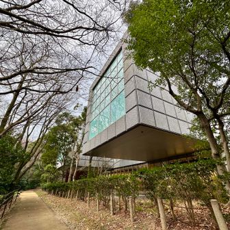 北九州市立美術館