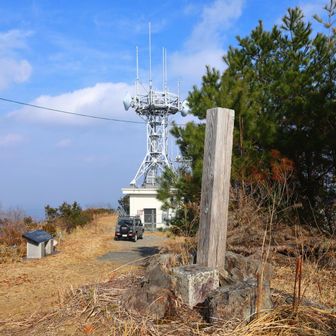 ■佩立山
等級 :　一等三角点
緯度 :　32.953094917
経度 :　131.645748889
標高 :　753.78m
COD :　TR14931354101
場所 :　大分県佐伯市
訪問 :　2025年12月30日