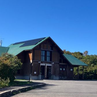 須川温泉ビジターセンター到着。
道の駅によって帰りました🚗³₃