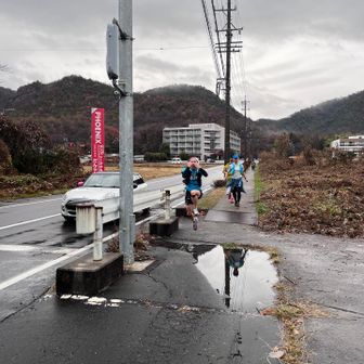タケさん、余裕のヤマジロージャンプ！
