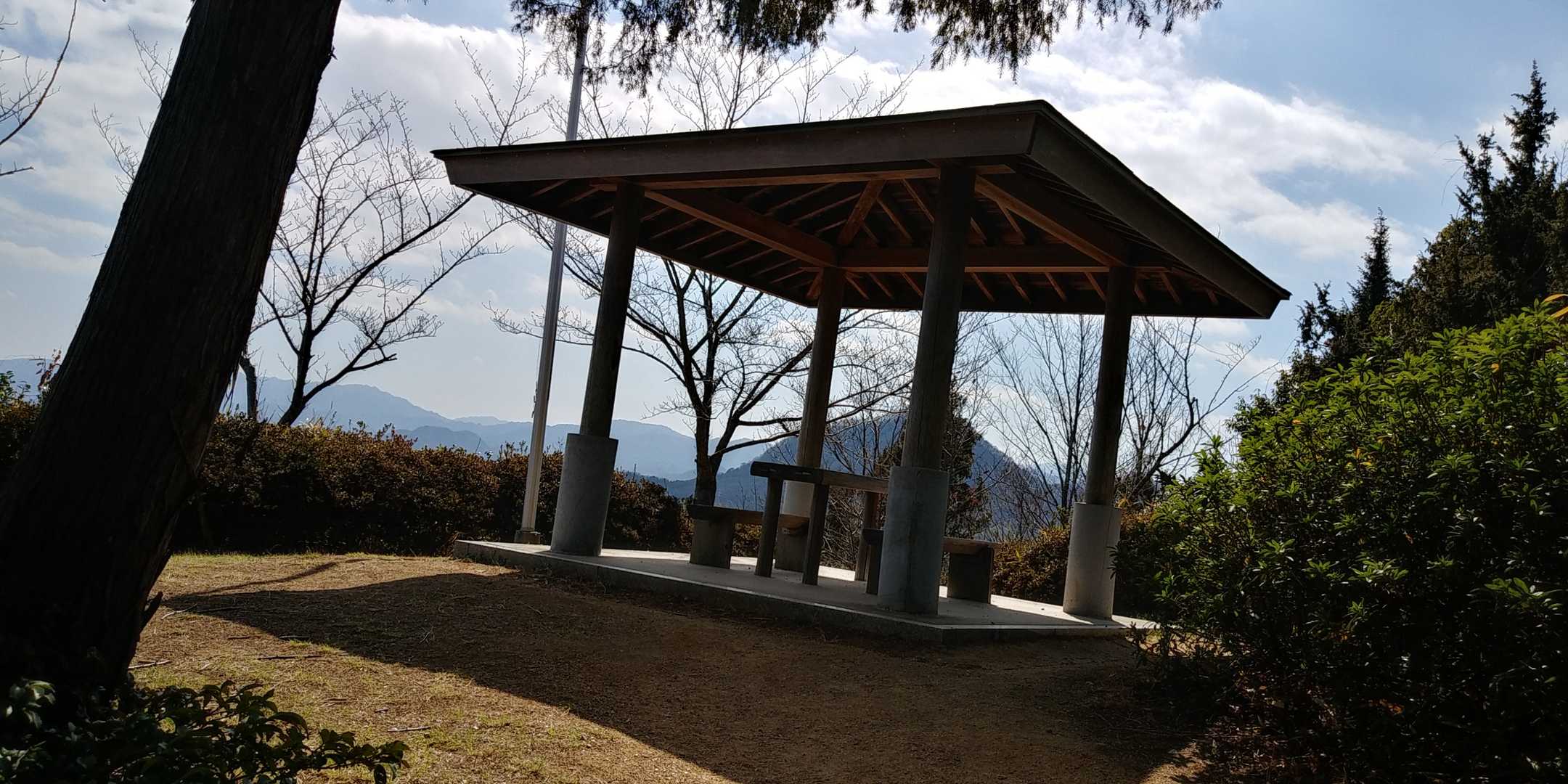 東屋