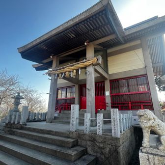 多分この社がピーク。ひとまずぐるぐる。