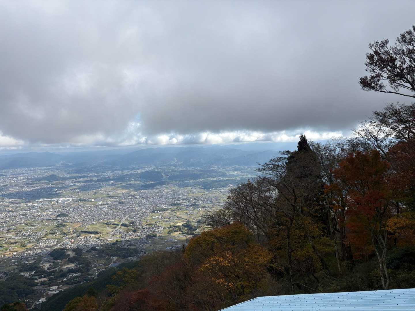 葛城ロープウェイ前バス停-葛城登山口駅-大和葛城山-葛城山 縦走コースの写真