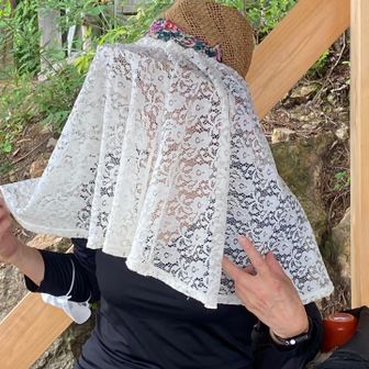 純ちゃんが作った自前の虫除けネット⁉️
😆🤣🤣😆