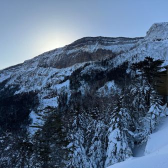夏沢峠からの硫黄岳
ここから硫黄岳山頂〜台座ノ頭までが爆風