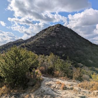 地徳山、行きます。