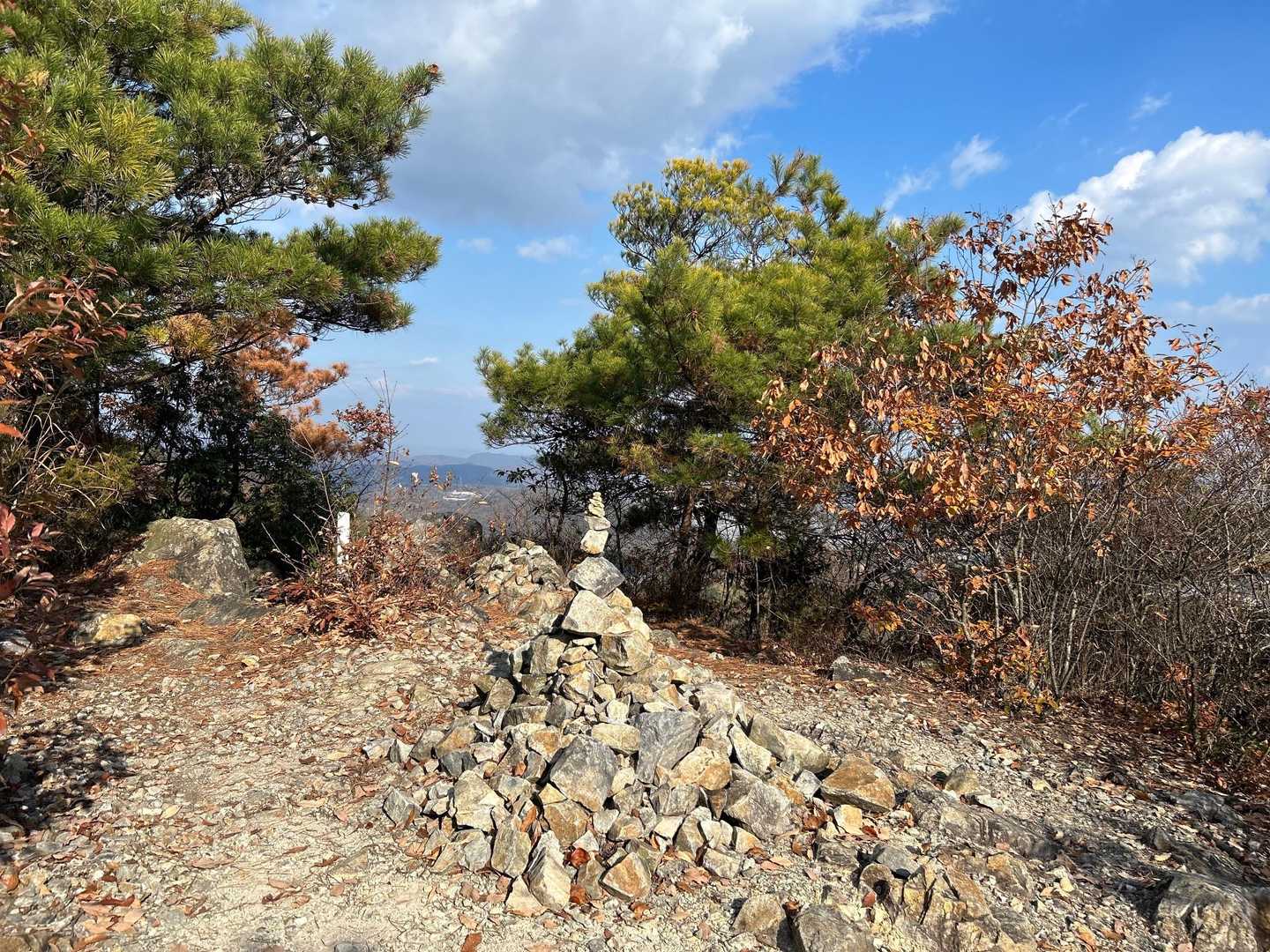 鉢ヶ峰 往復コースの写真