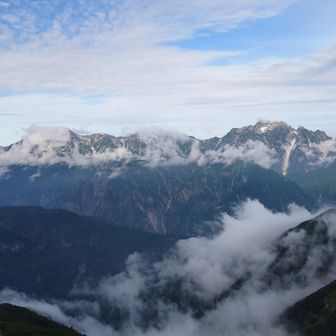 立山は雄大ですなー