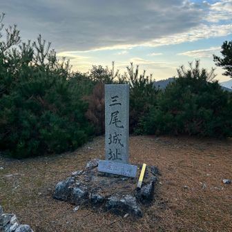 ここでユ◯さんポーズで写真を撮ったのですが…あまりにもホーレー線が酷かったので却下しました　Kさんすみません🙇‍♂️(･_･;

ホーレーを消すお顔の運動を毎日欠かさず3セットしてるんですが…効果なしかな？…😂