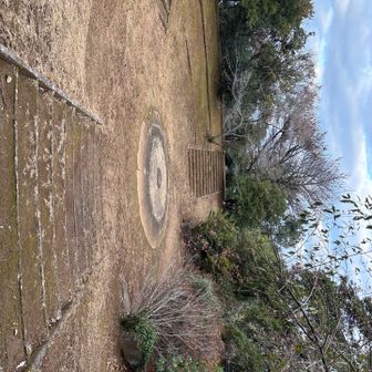 戦争遺構もちらほら