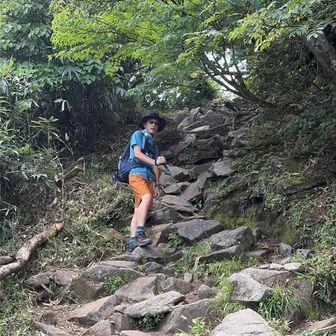 なかなかの岩場です
